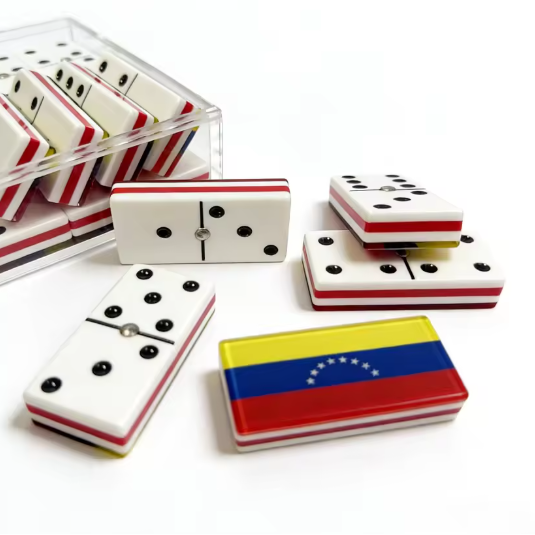 Juego de Dominó Personalizado Premium – Melamina y Madera